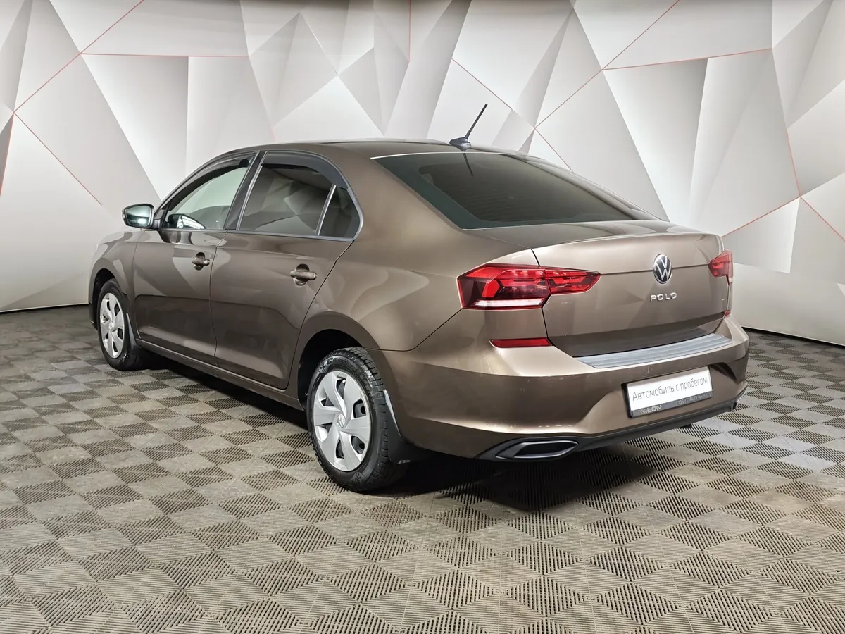 Volkswagen Polo 1.6 MPI AT (110 л.с.) Respect Коричневый в АВИЛОН. Слайд №4
