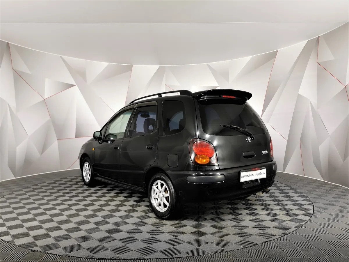 Toyota Corolla Spacio 1.6 AT (105 л.с.) Черный в АВИЛОН. Слайд №4
