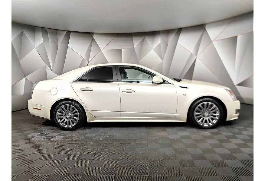 Cadillac CTS 3.6 V6 SIDI AWD (311 л.с.) Белый в АВИЛОН. Слайд №6