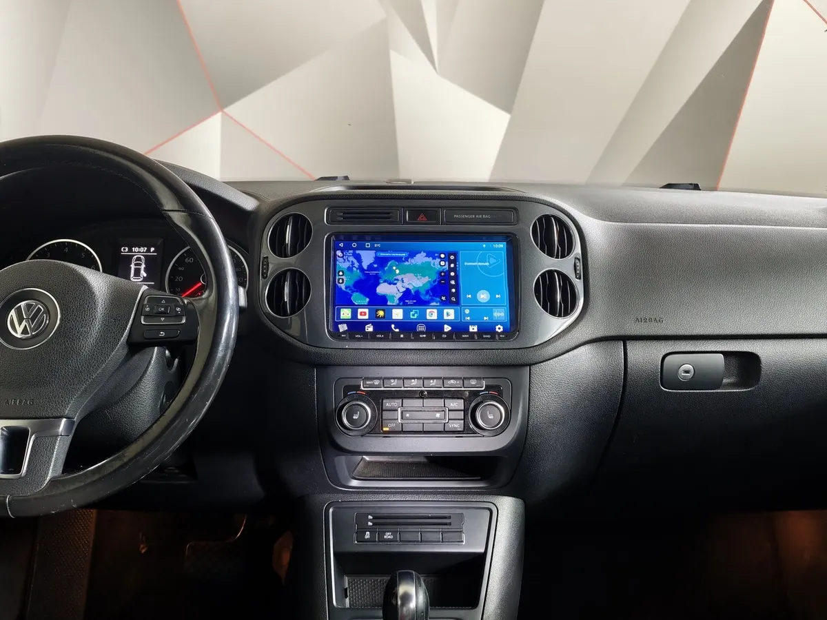 Volkswagen Tiguan 2.0 TSI 4Motion AT (170 л.с.) Track & Field Черный в АВИЛОН. Слайд №15