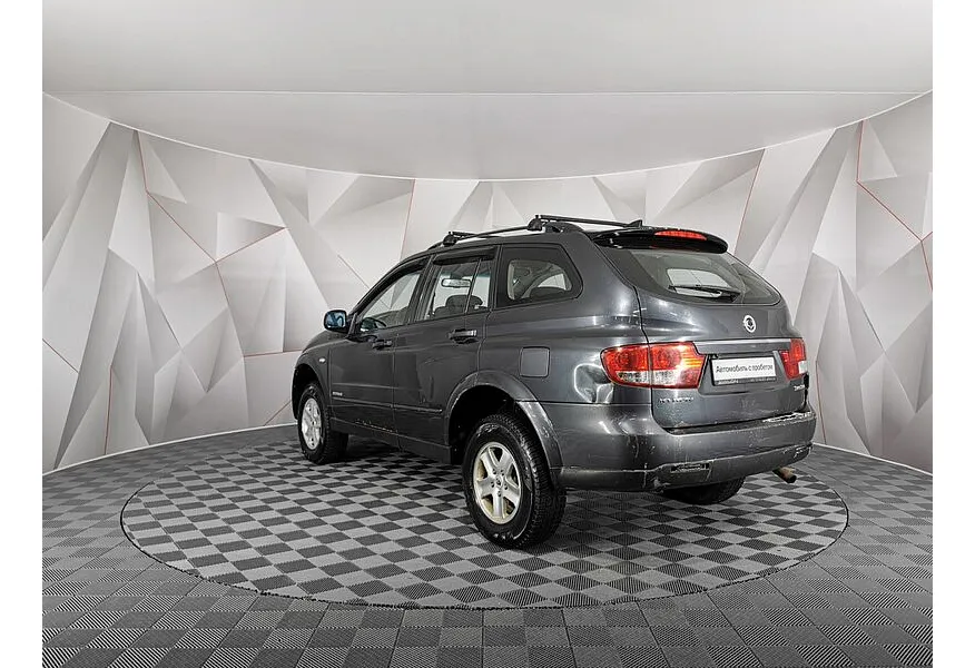 SsangYong Kyron 2.0 Xdi MT 4WD (141 л.с.) Серый в АВИЛОН. Слайд №4