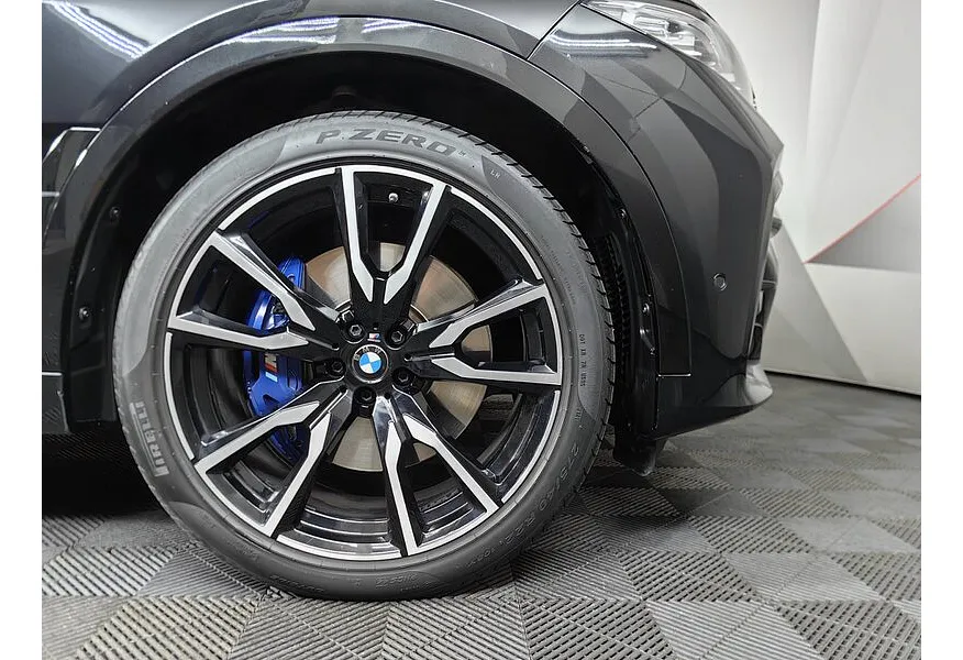 АВИЛОН - BMW X7 4.4 xDrive Steptronic (462 л.с.) Черный - slide 20