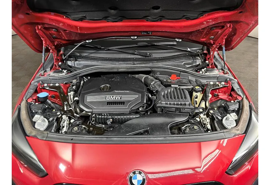 BMW 2 серия Gran Coupe 218i (140 л.с.) M Sport Pro Красный в АВИЛОН. Слайд №10