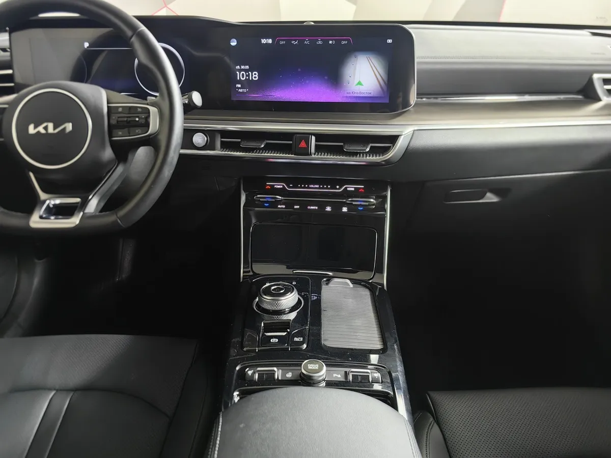 Kia K5 2.5 GDI AT 2WD (194 л.с.) Luxe Черный в АВИЛОН. Слайд №15