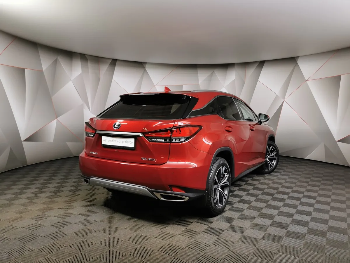 Lexus RX 2.0 AT AWD (238 л.с.) Executive Красный в АВИЛОН. Слайд №2