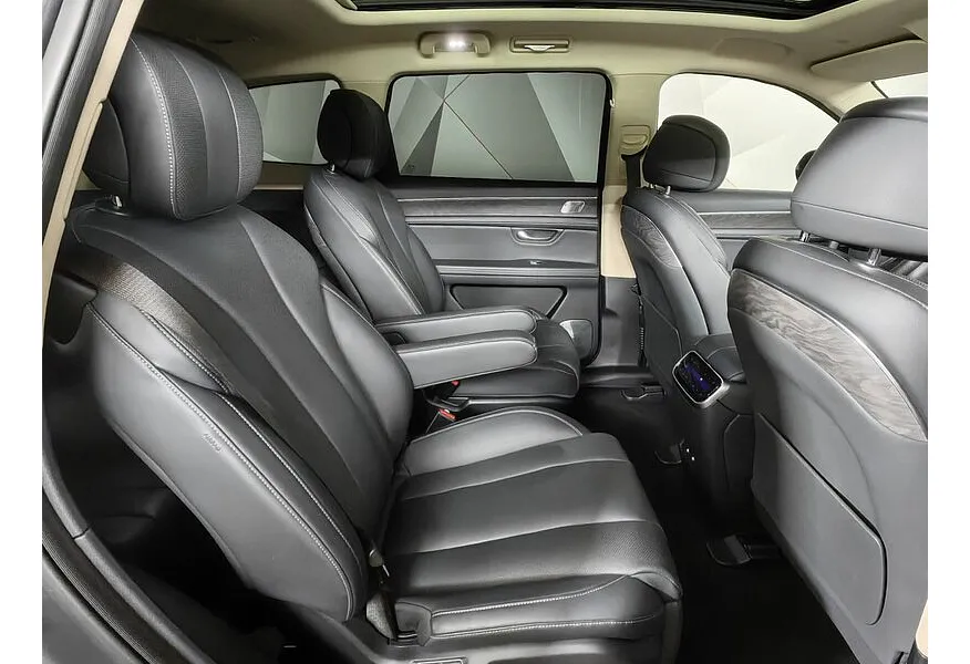 Seres M7 1.5 AT AWD (439 л.с.) Premium Серый в АВИЛОН. Слайд №15