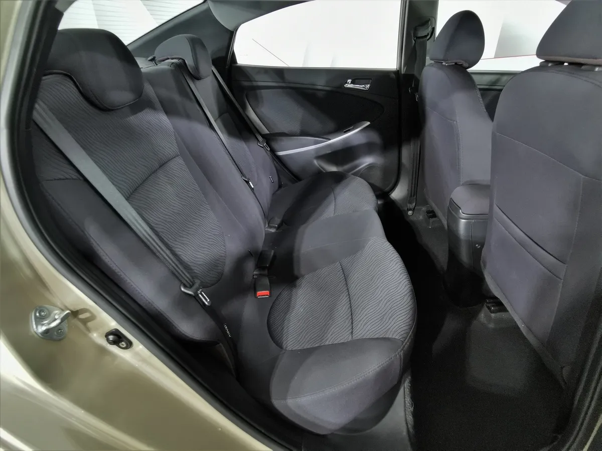 Hyundai Solaris 1.6 AT (123 л.с.) Comfort Серый в АВИЛОН. Слайд №15