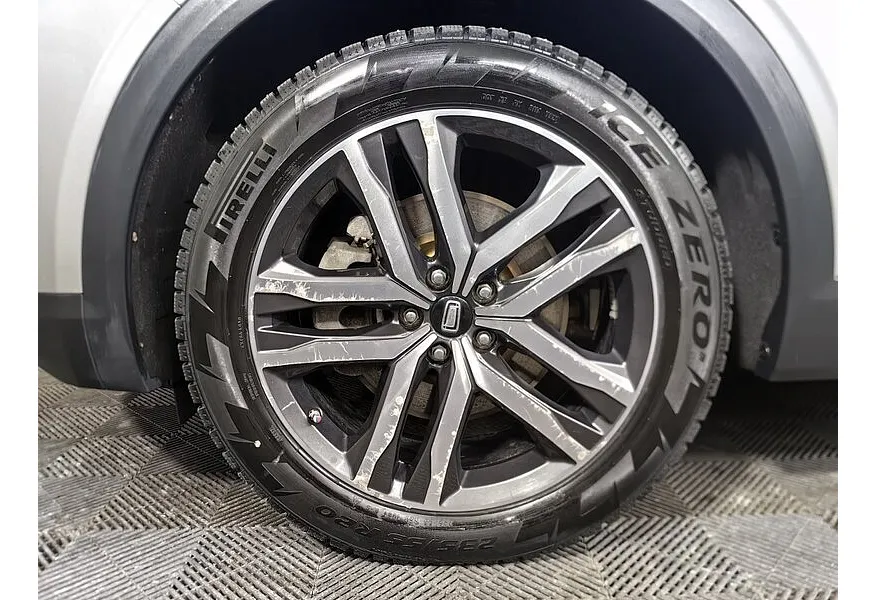 FAW Bestune T99 2.0T AT (224 л.с.) Sport Luxury Серый в АВИЛОН. Слайд №9