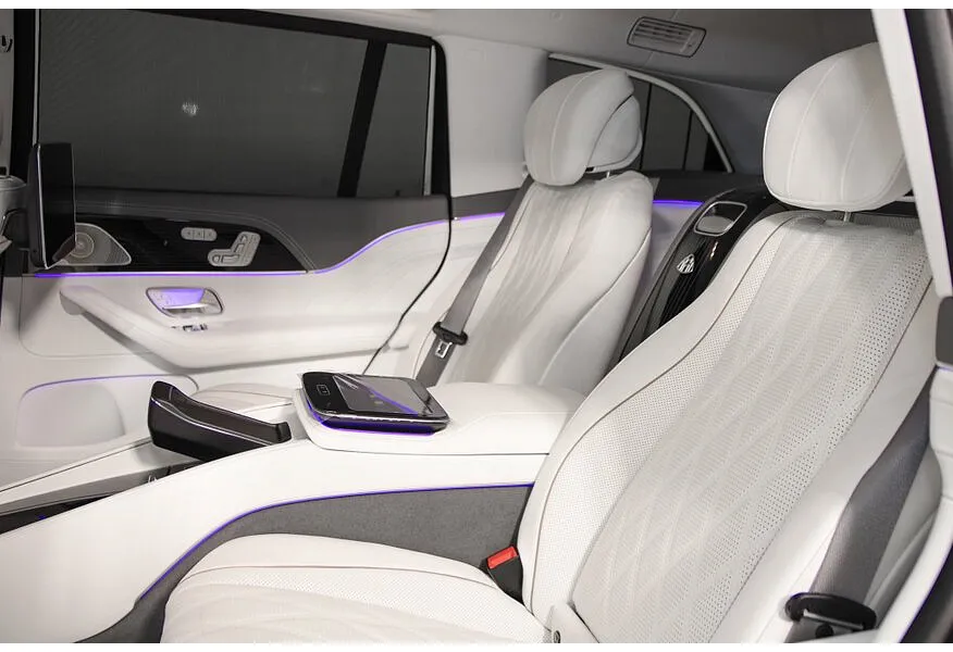 Mercedes-Benz GLS 600 9G-Tronic 4Matic (557 л.с.) Черный в АВИЛОН. Слайд №11