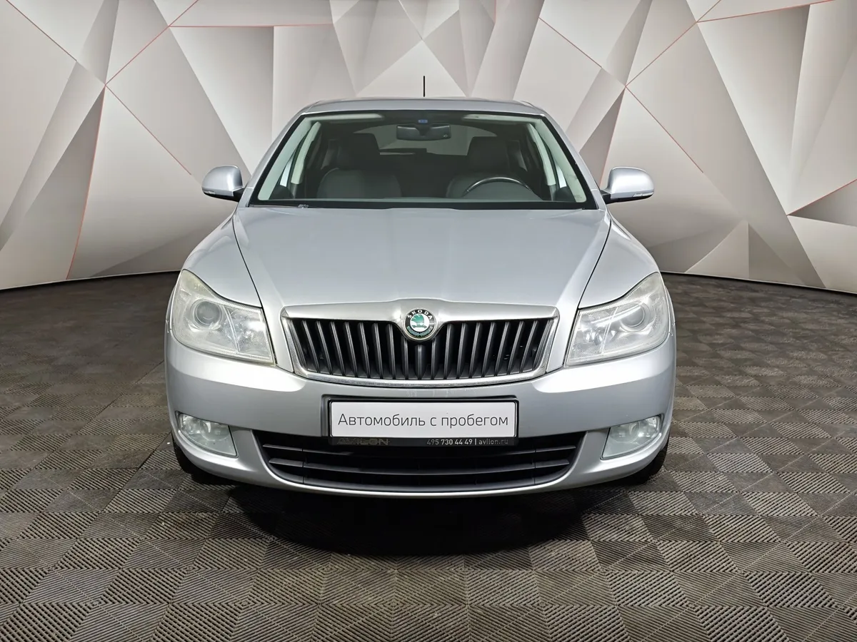 Skoda Octavia 1.8 TSI AT (152 л.с.) Серебристый в АВИЛОН. Слайд №7