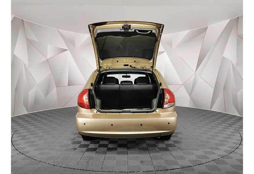 LIVE. Слайд №19