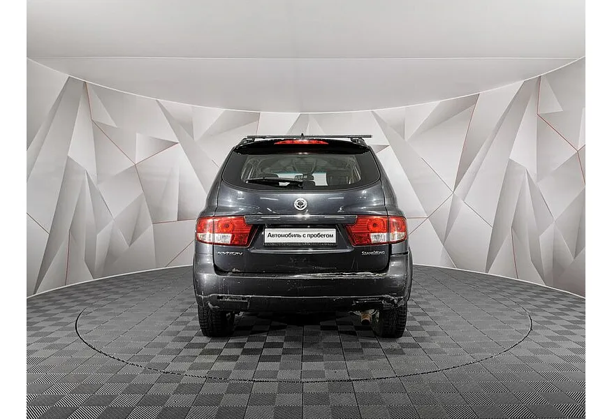 SsangYong Kyron 2.0 Xdi MT 4WD (141 л.с.) Серый в АВИЛОН. Слайд №8