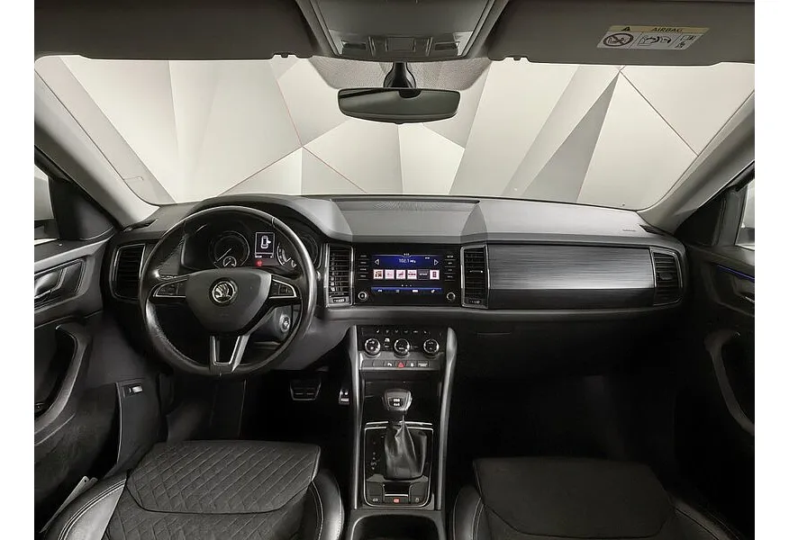 АВИЛОН - Skoda Kodiaq 1.4 TSI DSG 4X4 (150 л.с.) Белый - slide 8