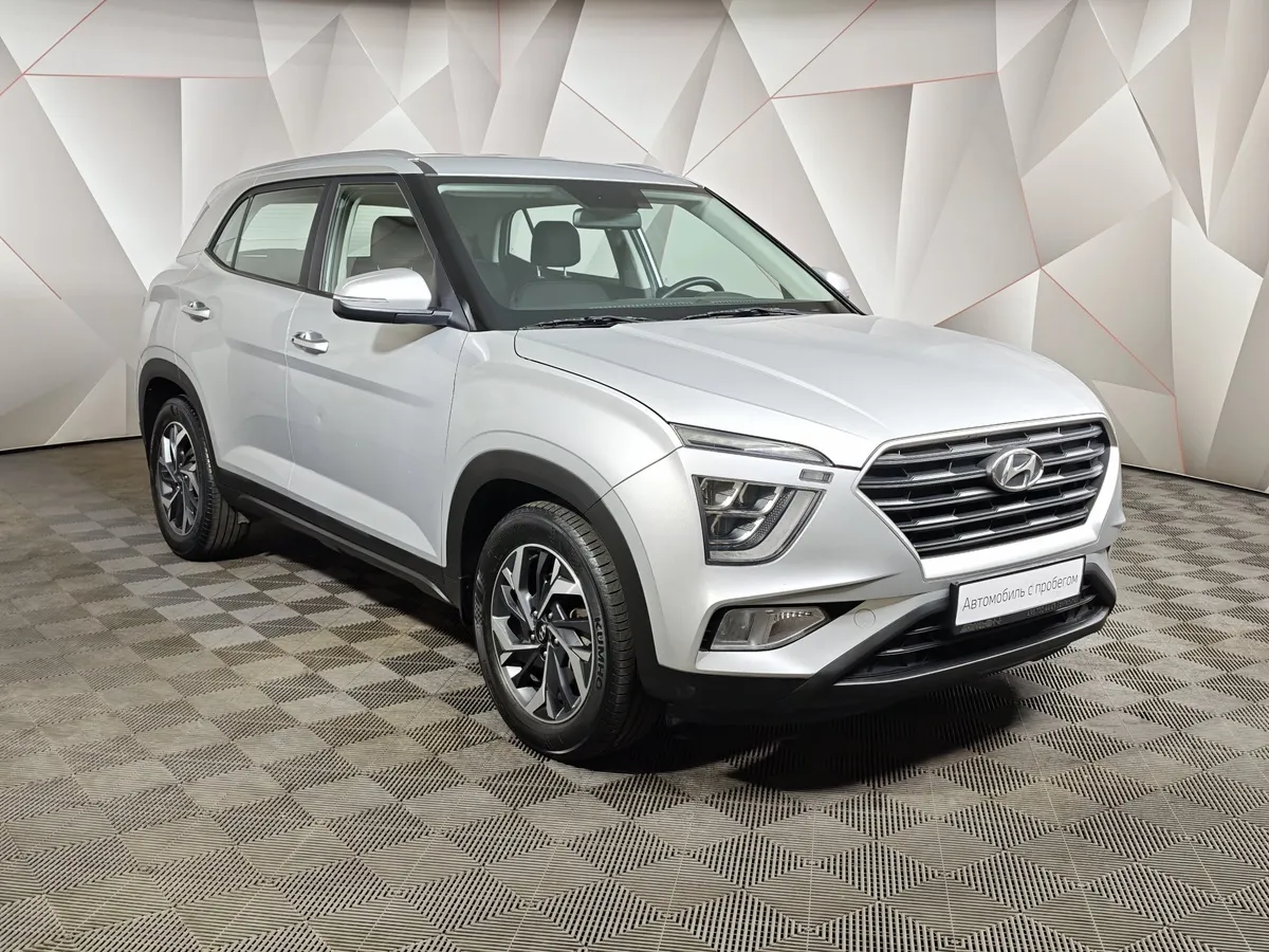 Hyundai Creta 1.6 AT 4WD (121 л.с.) Lifestyle Серый в АВИЛОН. Слайд №3