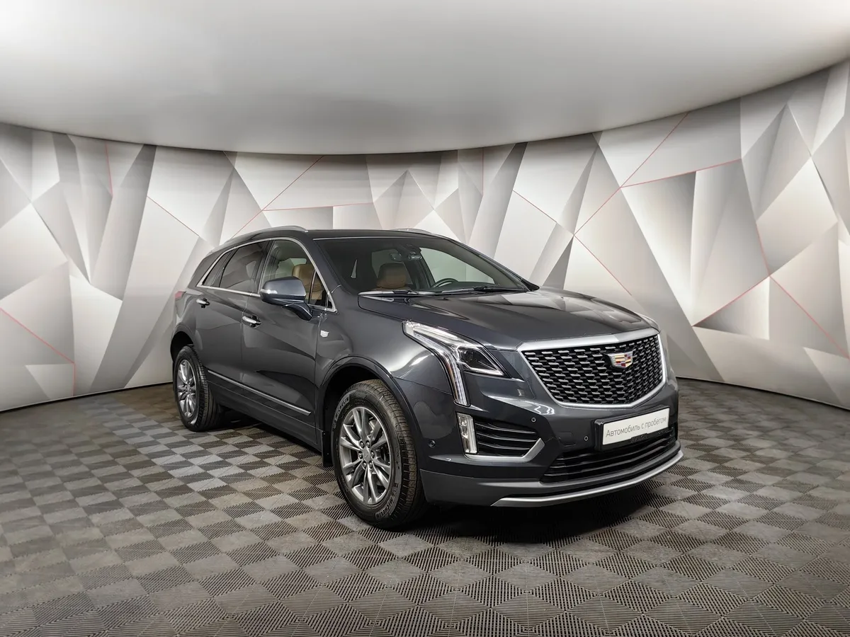 Cadillac XT5 2.0T АТ AWD (200 л.с.) Sport Черный в АВИЛОН. Слайд №3