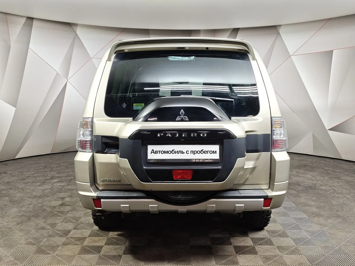 Mitsubishi Pajero 3.0 AT AWD (178 л.с.) Коричневый в АВИЛОН. Слайд №8