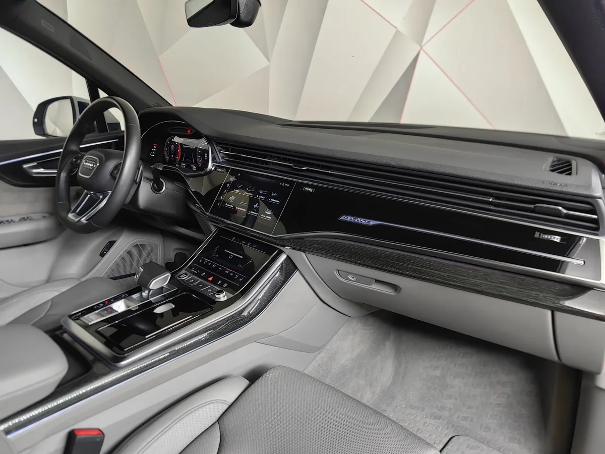 Audi Q7 3.0 TDI Tiptronic quattro (249 л.с.) Белый в АВИЛОН. Слайд №13