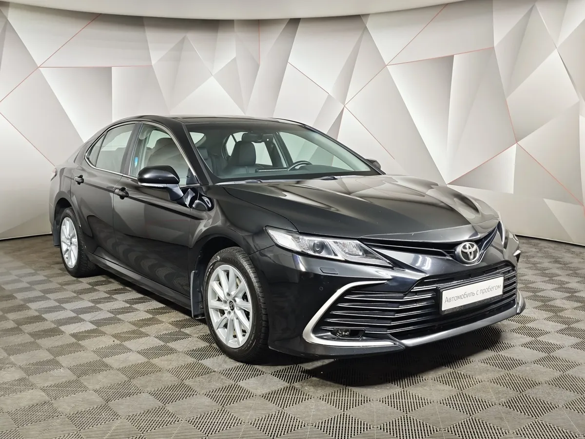Toyota Camry 2.5 AT (200 л.с.) Черный в АВИЛОН. Слайд №3