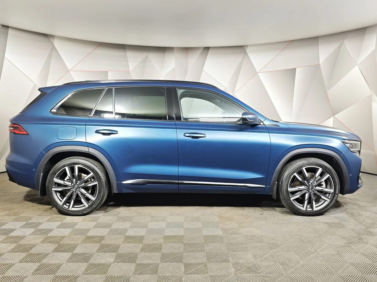 Geely Monjaro 2.0T 8AT 4WD (238 л.с.) Exclusive Синий в АВИЛОН. Слайд №6