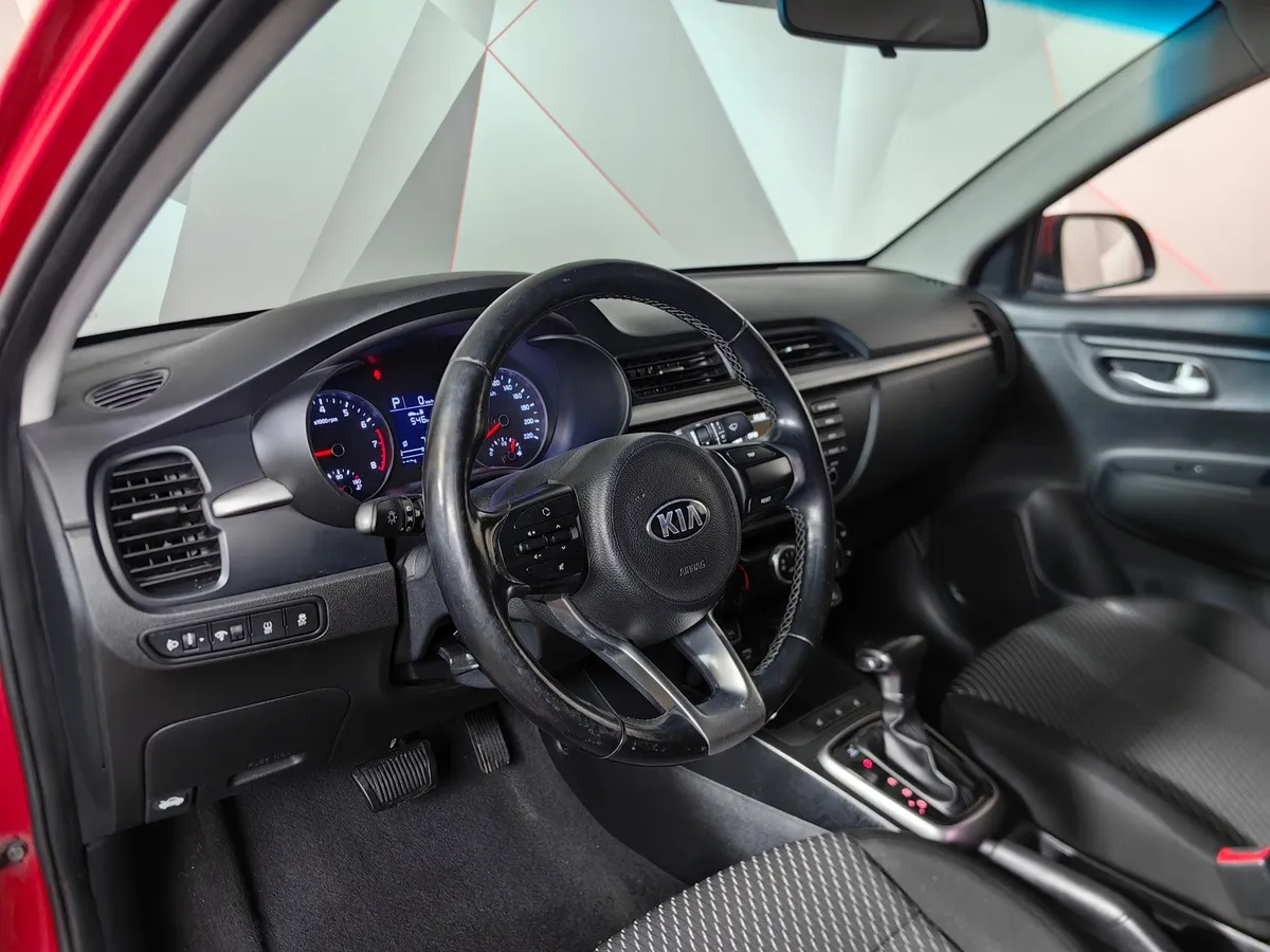 Kia Rio 1.6 AT (123 л.с.) Comfort Красный в АВИЛОН. Слайд №19