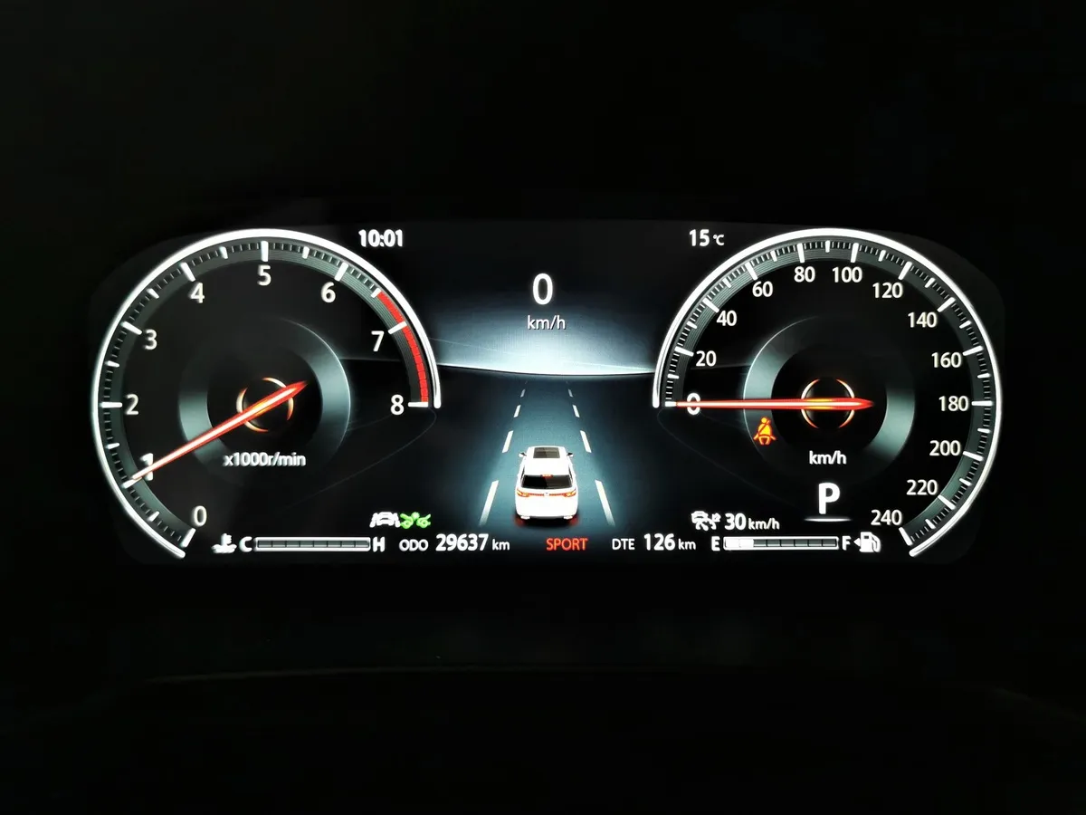 Changan CS95 2.0 AT 4WD (233 л.с.) DLX Белый в АВИЛОН. Слайд №17