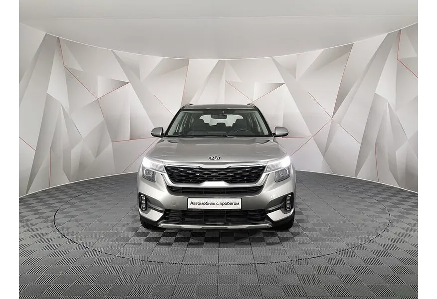 Kia Seltos 1.6 MPI AT 4WD (121 л.с.) Luxe Серый в АВИЛОН. Слайд №5
