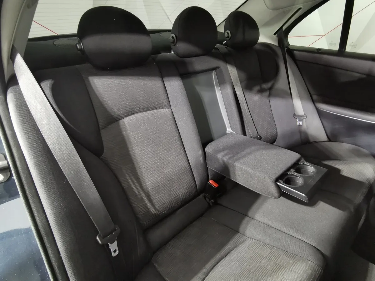 Mercedes-Benz C-Класс C 180 Kompressor AT (143 л.с.) Черный в АВИЛОН. Слайд №16