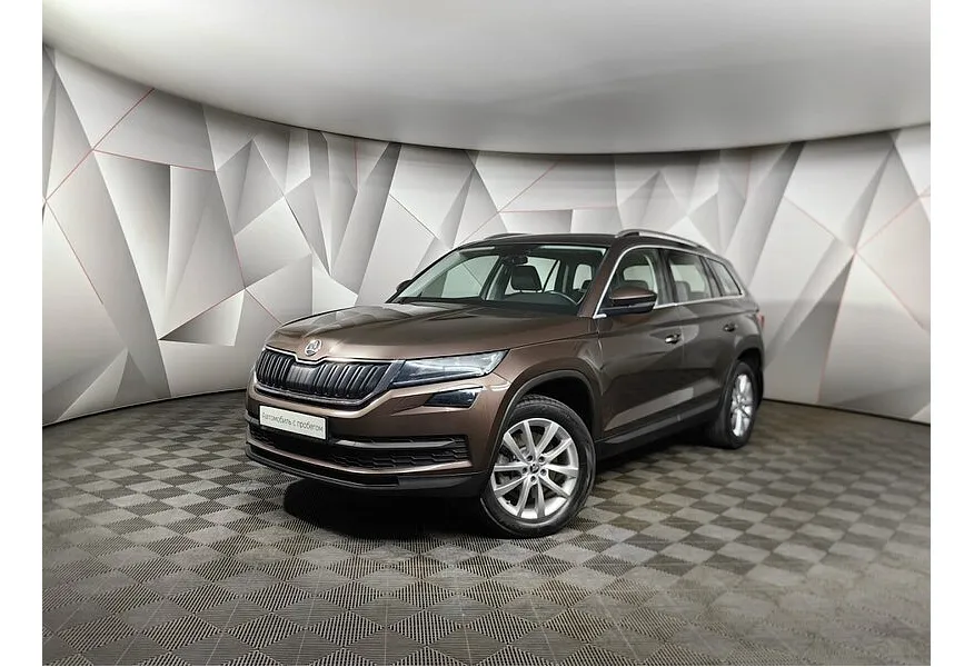 АВИЛОН - Skoda Kodiaq 2.0 TSI DSG 4X4 (180 л.с.) Коричневый - slide 9667019