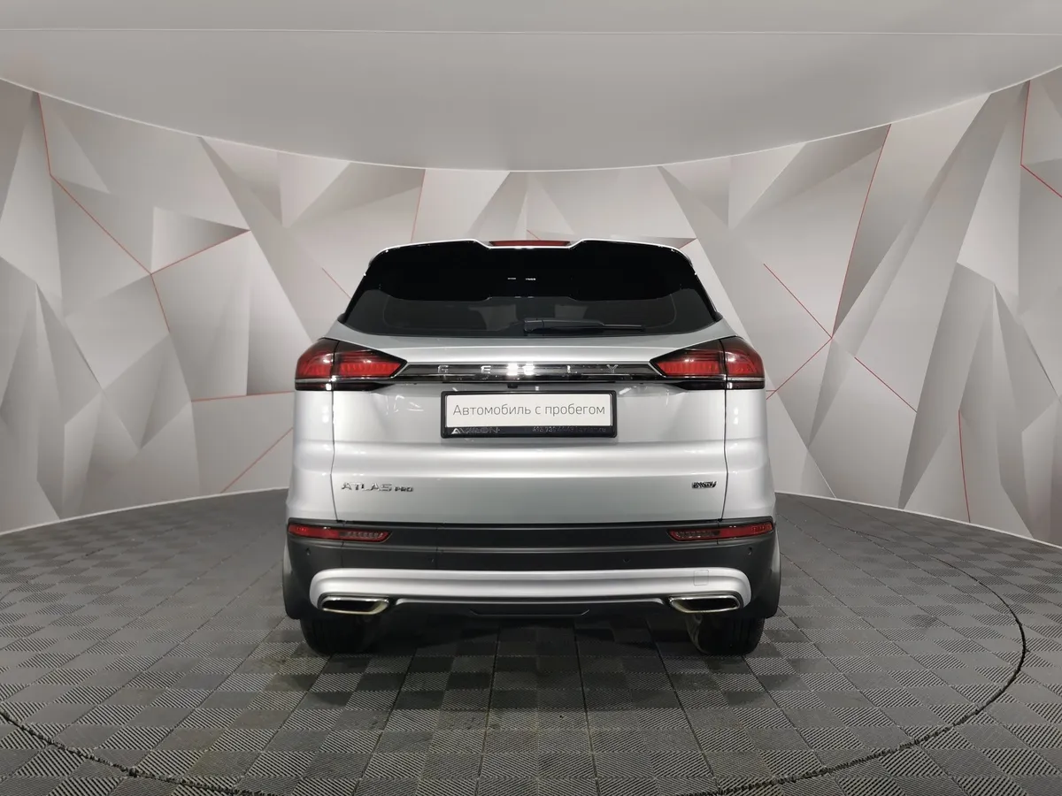 Geely Atlas Pro 1.5T 7DCT AWD (177 л.с.) Flagship+ Серый в АВИЛОН. Слайд №8