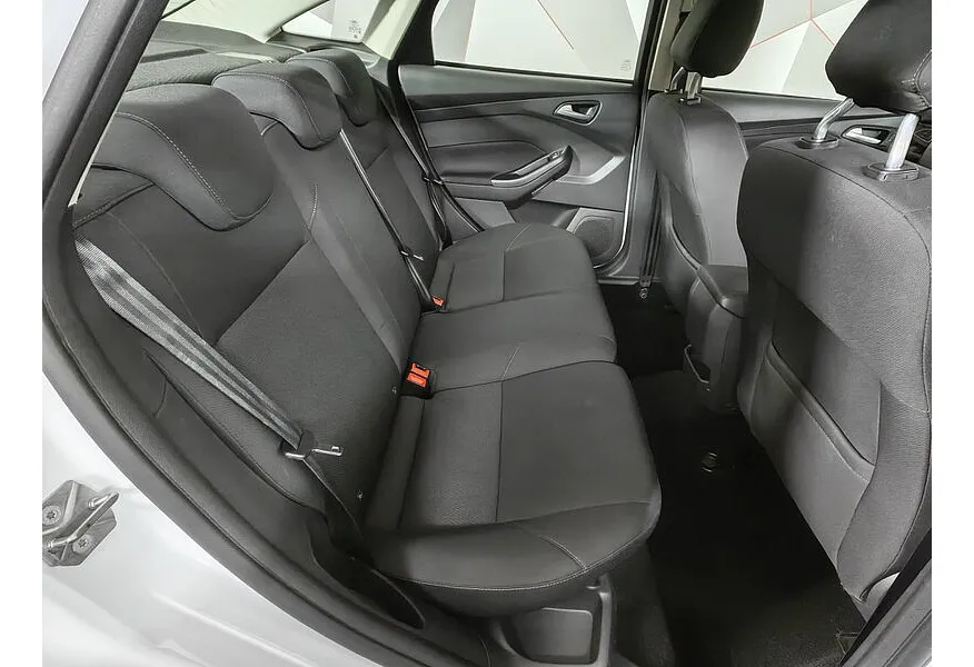 Ford Focus 1.6 Ti-VCT PowerShift (105 л.с.) SYNC Edition Белый в АВИЛОН. Слайд №16