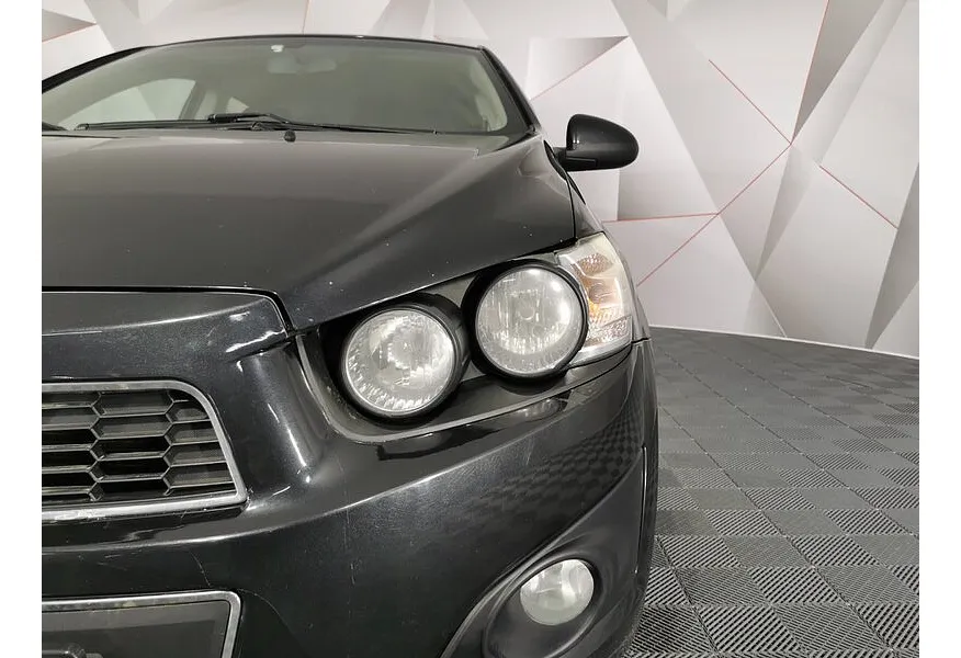 Chevrolet Aveo 1.6 AT (115 л.с.) Черный в АВИЛОН. Слайд №10