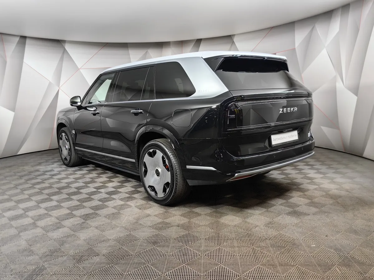 Zeekr 9X 2.0h AT 4WD (1177 л.с.) Ultra Черный в АВИЛОН. Слайд №4