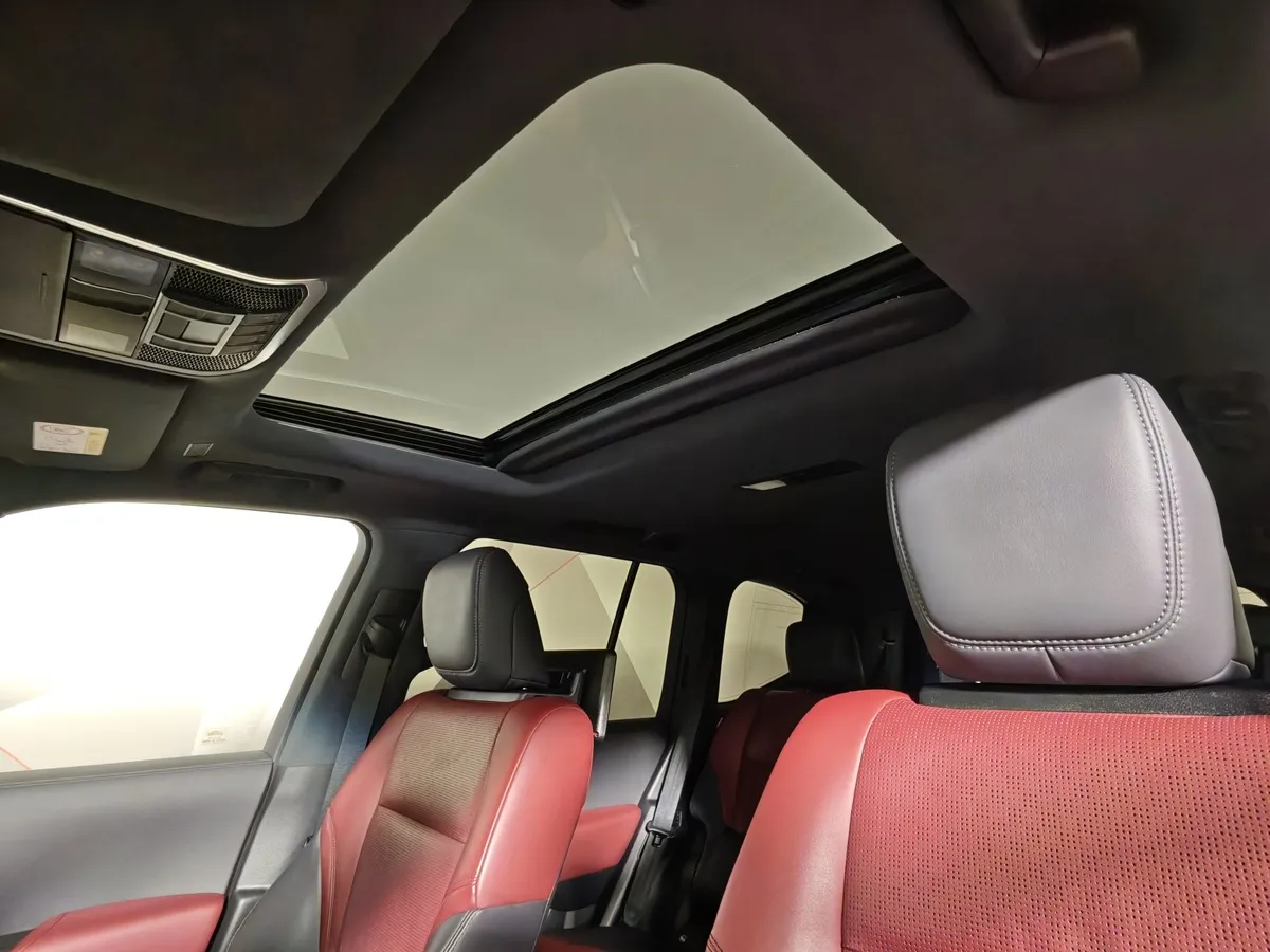 Toyota Land Cruiser 3.4 V6 AT 4WD (299 л.с.) 70th Anniversary Черный в АВИЛОН. Слайд №24