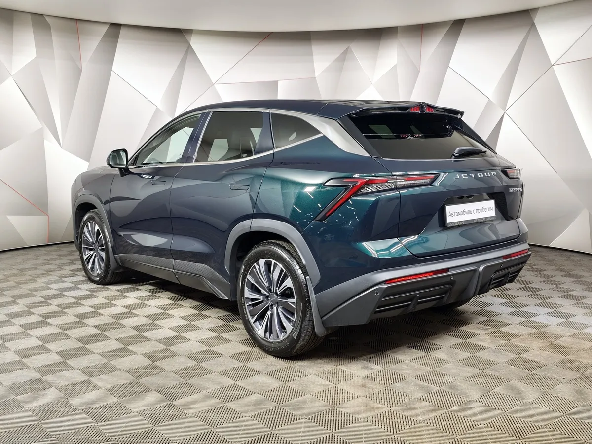 JETOUR Dashing 1.5T 6DCT 2WD (147 л.с.) Luxury Зеленый в АВИЛОН. Слайд №4