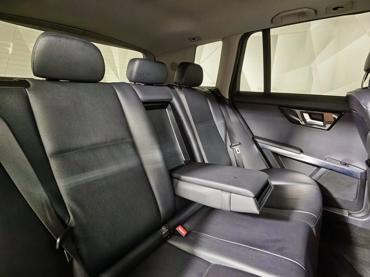 Mercedes-Benz GLK GLK 300 7G-Tronic Plus 4Matic (249 л.с.) Серебристый в АВИЛОН. Слайд №17