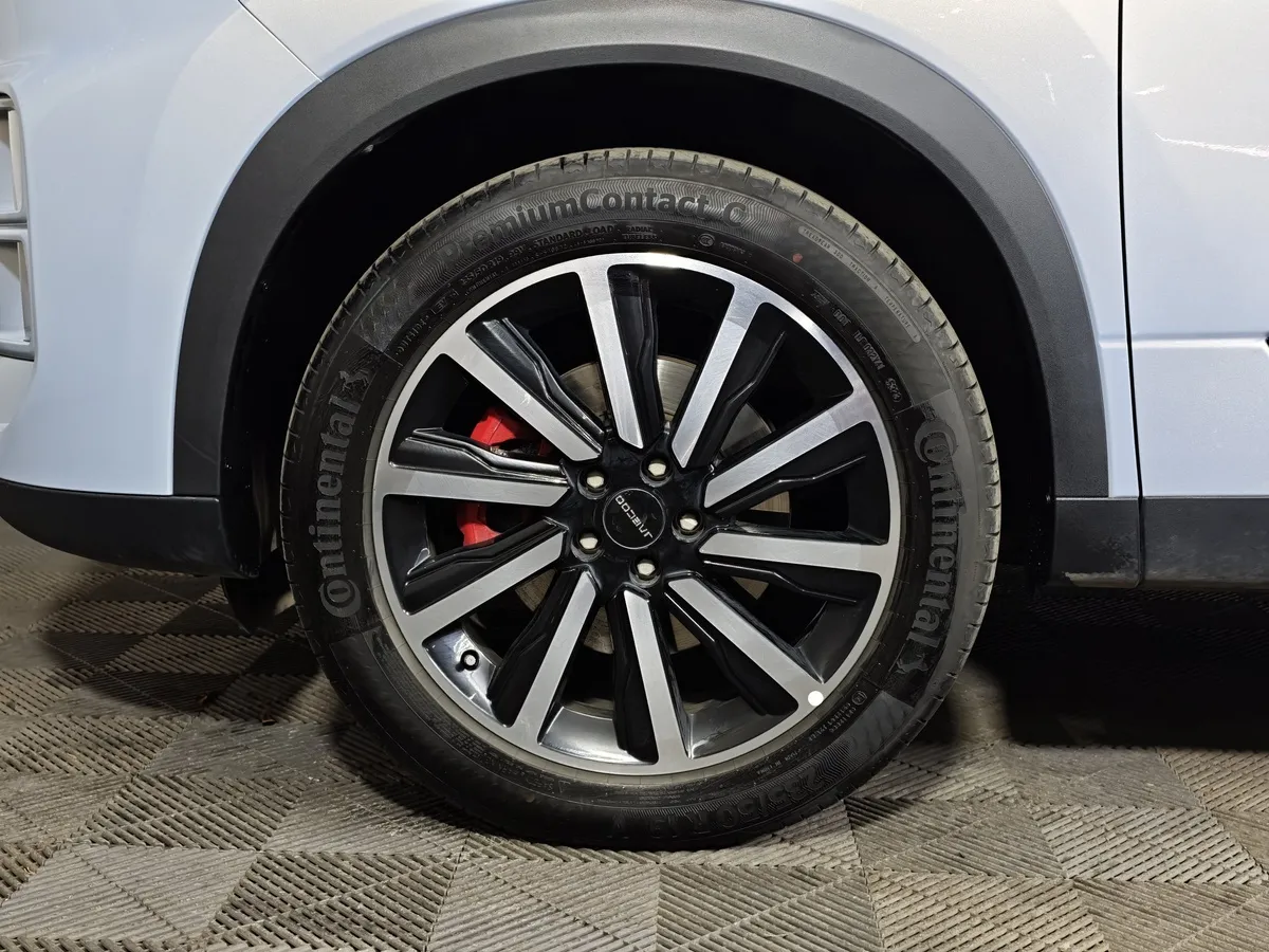 Jaecoo J7 1.6T 7DCT 4WD (186 л.с.) Supreme-V Серебристый в АВИЛОН. Слайд №9