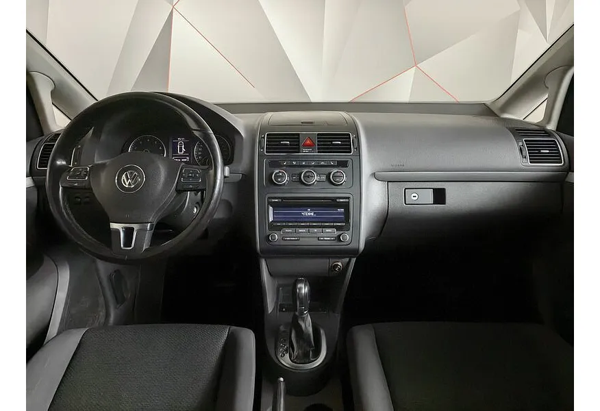 Volkswagen Touran 1.4 TSI DSG (140 л.с.) Conceptline Коричневый в АВИЛОН. Слайд №14