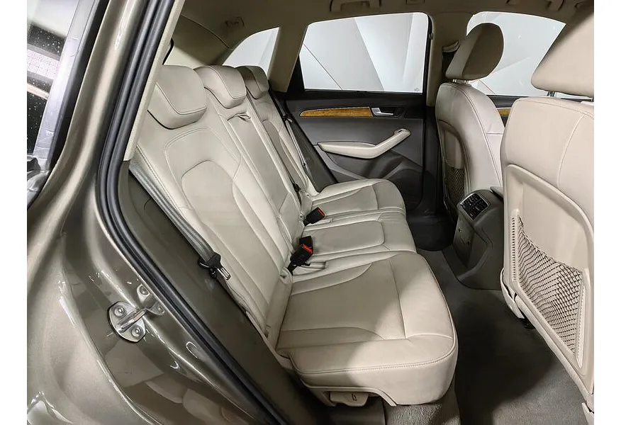 АВИЛОН - Audi Q5 3.0 TDI S tronic quattro (240 л.с.) Бежевый - slide 11