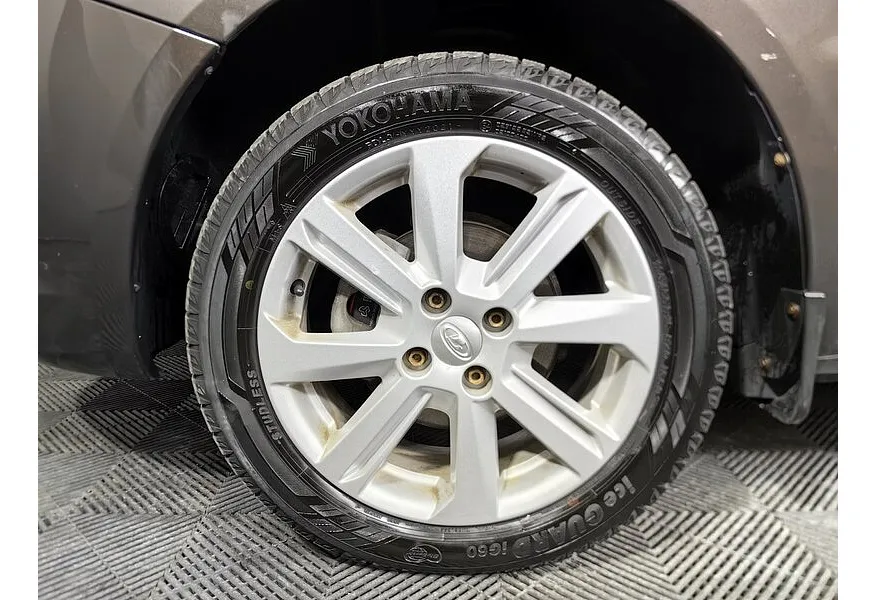 ВАЗ (Lada) Vesta 1.6 MT (106 л.с.) Коричневый в АВИЛОН. Слайд №9