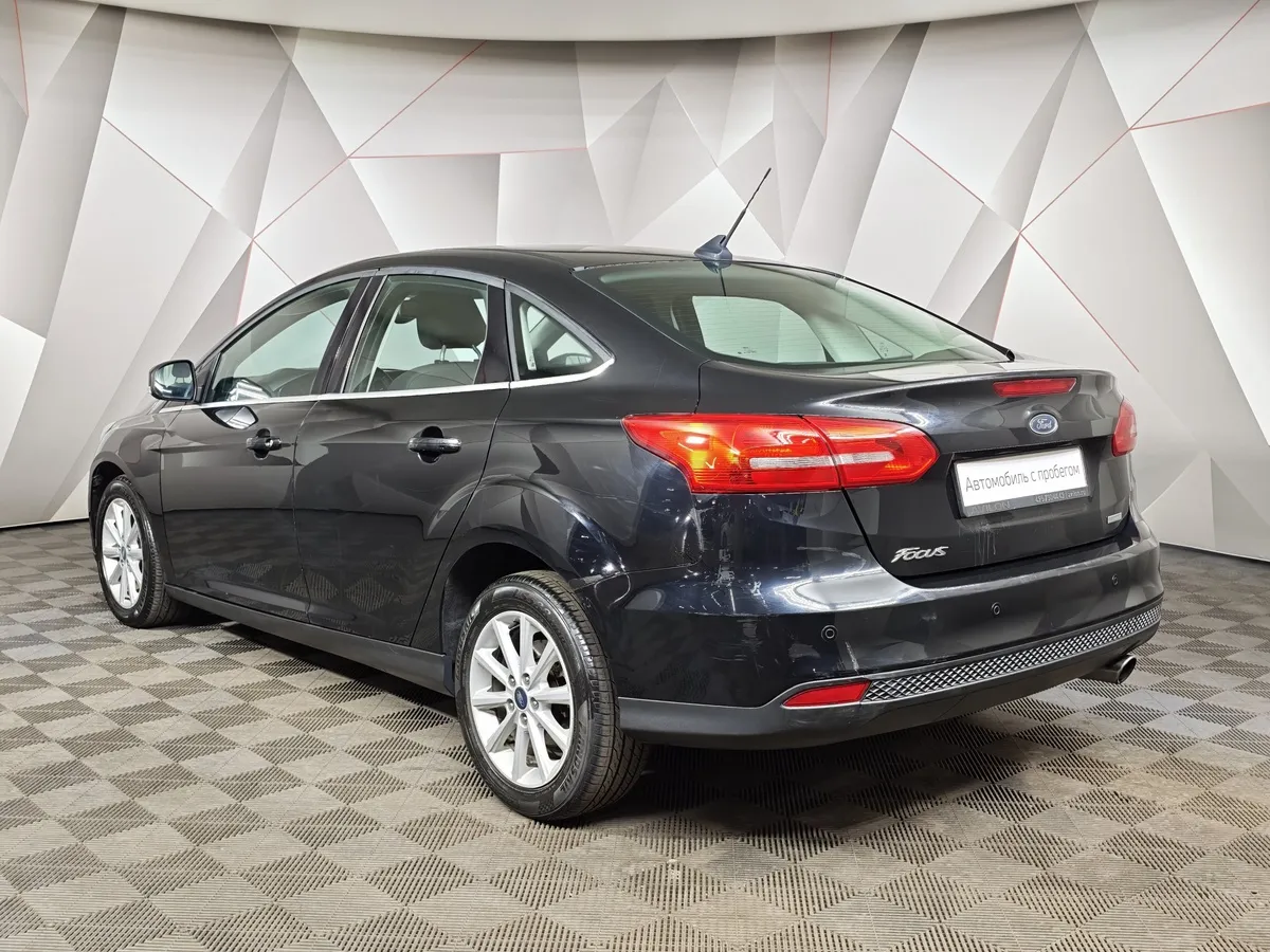 Ford Focus 1.5 EcoBoost AT (150 л.с.) Titanium Черный в АВИЛОН. Слайд №4
