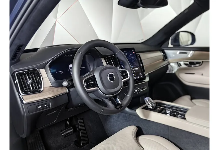 Volvo XC90 2.0 T8 plug-inhybrid AT AWD (7 мест) (455 л.с.) Ultra Bright Синий в АВИЛОН. Слайд №19