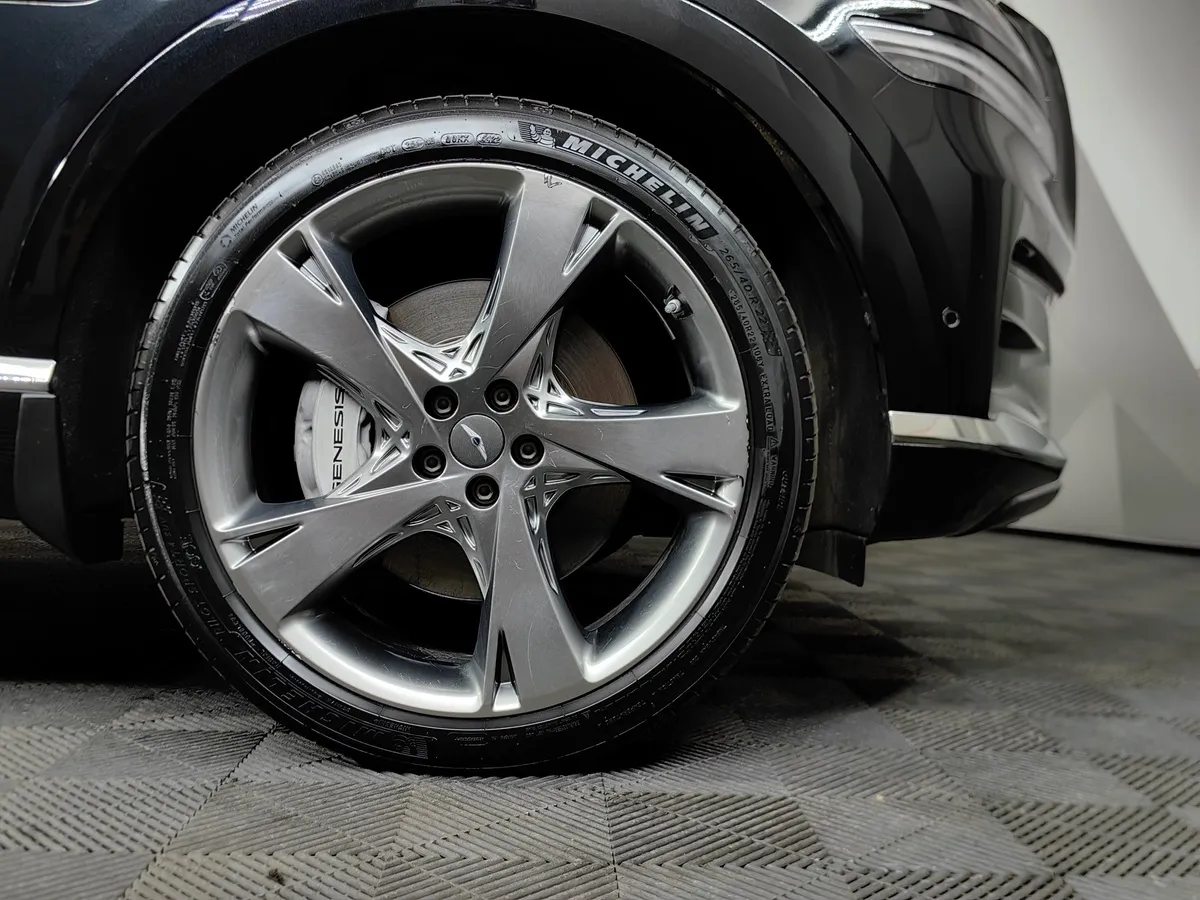 Genesis GV80 3.0D VGT 8AT 4WD 7 мест (249 л.с.) Elite Черный в АВИЛОН. Слайд №9