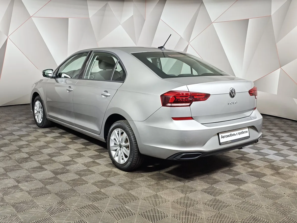 Volkswagen Polo 1.6 MPI AT (110 л.с.) Status + Зимний + Мультимедиа Серый в АВИЛОН. Слайд №4