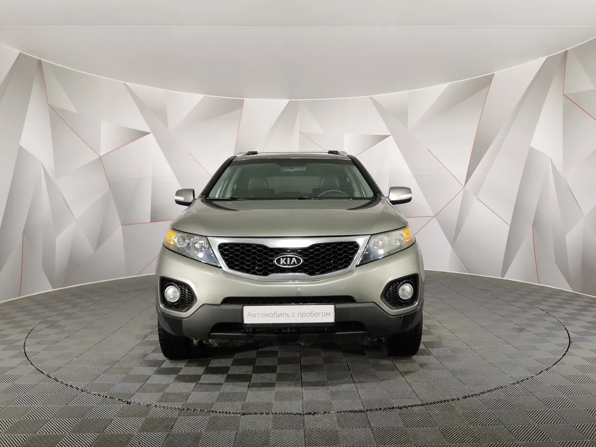 Kia Sorento 2.4 AT 4WD (175 л.с.) Comfort Серебристый в АВИЛОН. Слайд №7