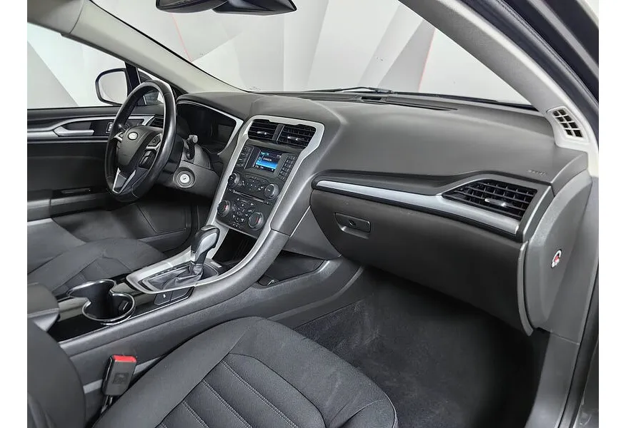 Ford Mondeo 2.5 AT (149 л.с.) Trend Серый в АВИЛОН. Слайд №12