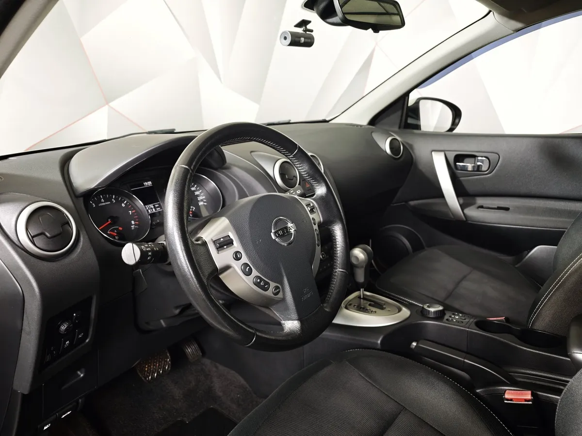 Nissan Qashqai 2.0 CVT AWD (141 л.с.) Белый в АВИЛОН. Слайд №18