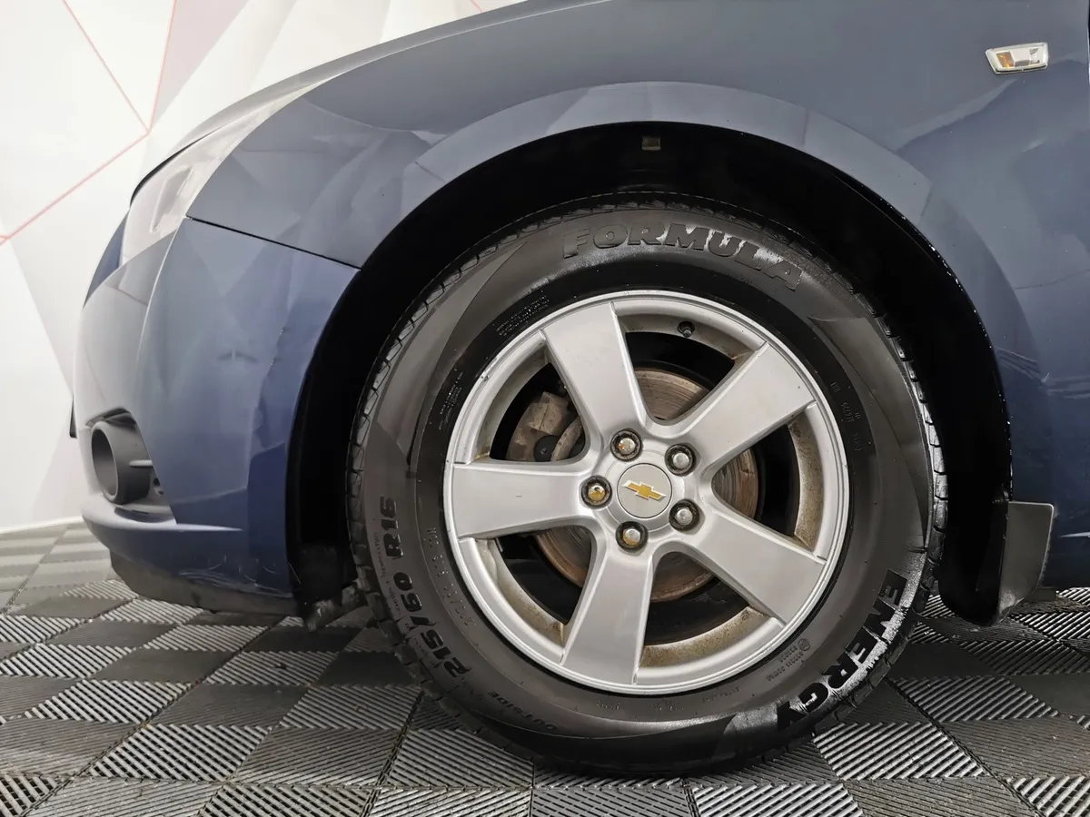 Chevrolet Cruze 1.6 MT (109 л.с.) Синий в АВИЛОН. Слайд №9
