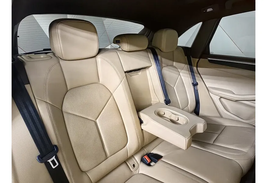 Porsche Macan 2.0 PDK AWD (252 л.с.) Коричневый в АВИЛОН. Слайд №17