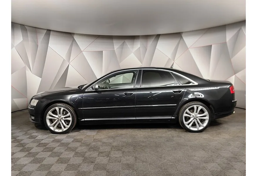 Audi S8 5.2 FSI quattro AT (450 л.с.) Черный в АВИЛОН. Слайд №5