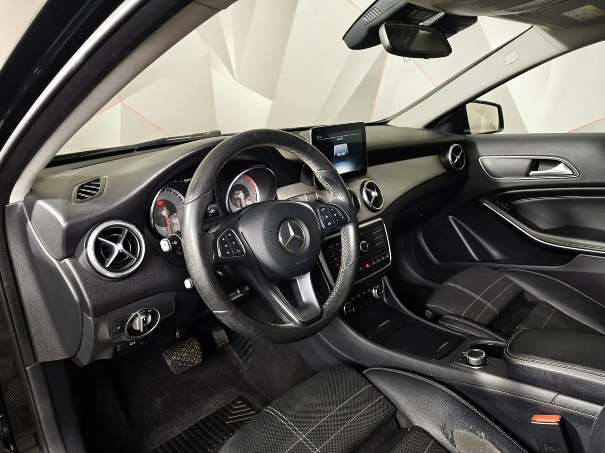 Mercedes-Benz GLA 250 7G-DCT 4MATIC (211 л.с.) Особая серия Черный в АВИЛОН. Слайд №18